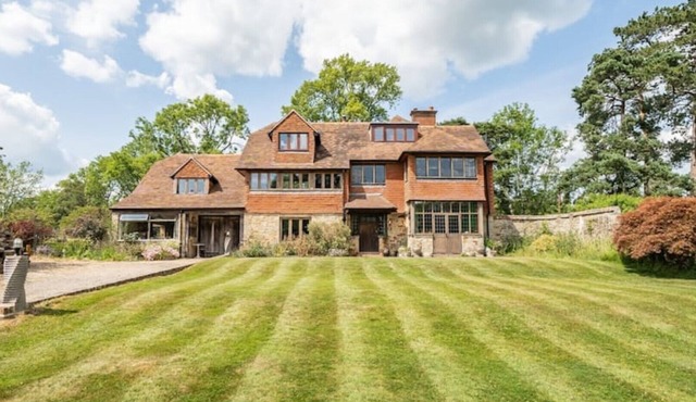 Amazing Arts & Crafts House