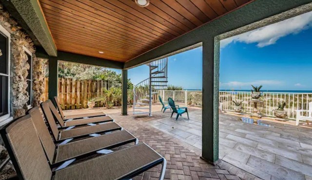 Amazing Beach Views! Magical Sunsets! 4 separate units for the price of one!