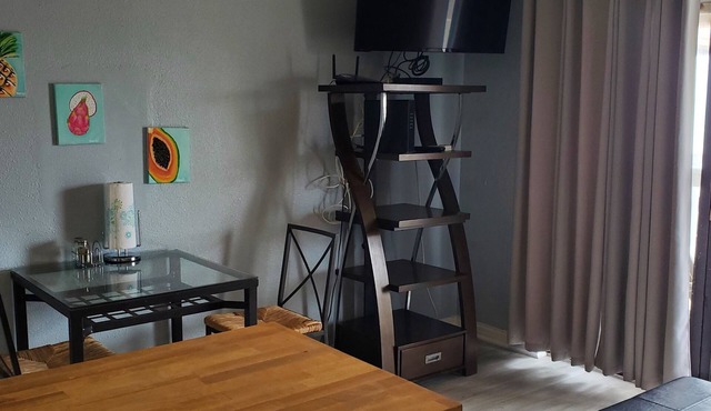 Amazing Beach Getaway! Minimum 6-week reservations required.