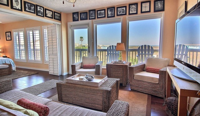 Amazing beach views await you in the heart of Port Aransas! Heated Pool!