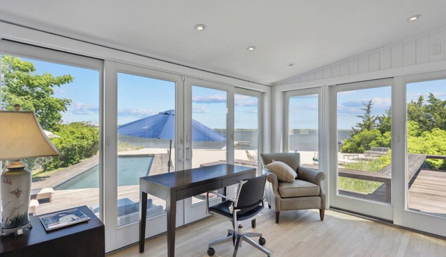 Amazing Beachfront Water Mill Home with Private Pool and Hot Tub, Perfect.