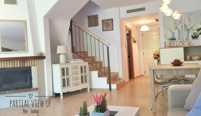 Amazing brand new villa/Walk2Beach/Pool/Private Yard/Wifi/See all pics!