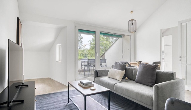 Amazing Bruderholz 2 Room w/Storage, nr Market, by Blueground