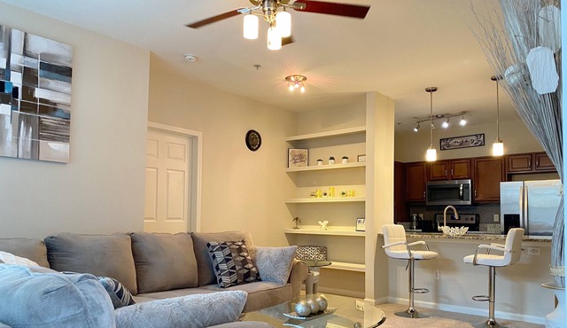 Amazing Buckhead 2bd/2ba Apartment with parking.