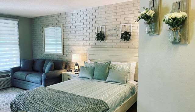 Amazing Condo in River Ranch #248