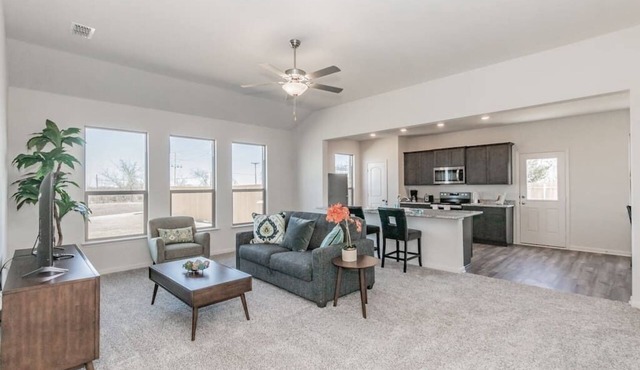 Amazing Contemporary 4BR New Retreat ~ Fam&Group