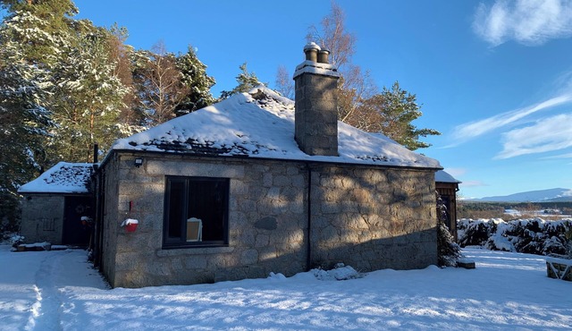 Amazing cottage with indoor private pool