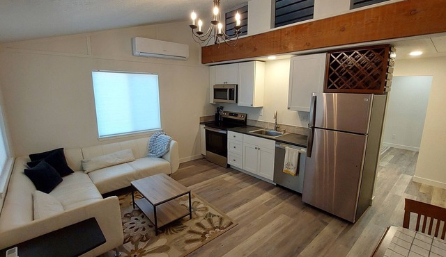 Amazing Cottage in a peaceful and secluded location in West Salem.