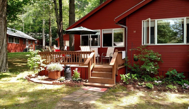 Amazing Cottage on Lake Winnipesaukee. Boat Slip included. Rarely available.