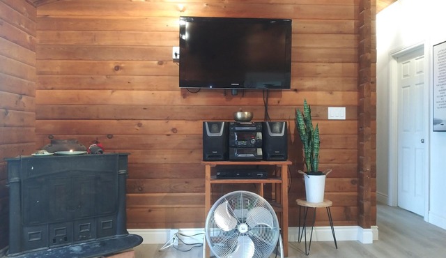 Amazing Cottage with Great Swimming