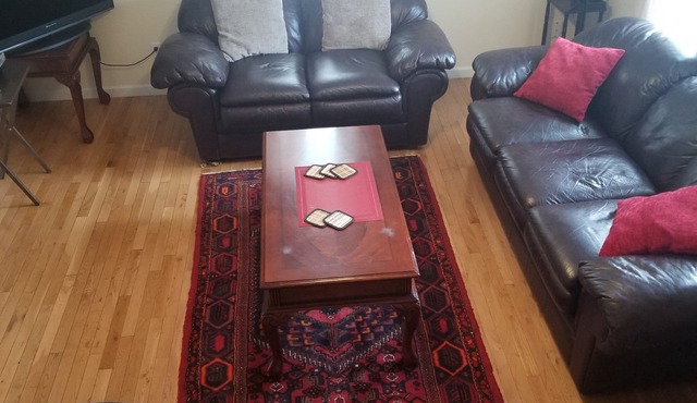 Amazing Deal, Charming Townhouse! 99/night!