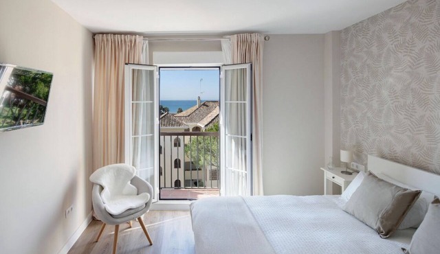 AMAZING DUPLEX NEXT TO THE BEACH IN MARBELLA