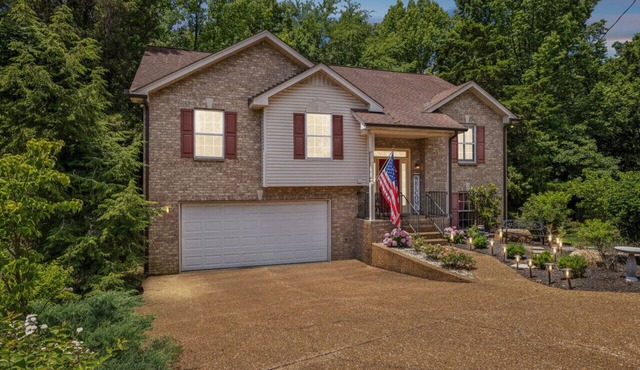 Amazing Entertainment Home near Airport & Downtown