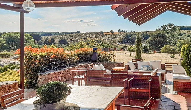 Amazing home in Navarredonda de Gredos