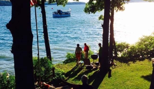 Amazing family escape on beautiful Skaneateles Lake, Finger Lakes in Central NY