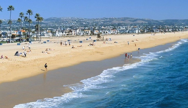 Amazing Family Friendly Newport Beach Home - 1 Block To Ocean (C2)