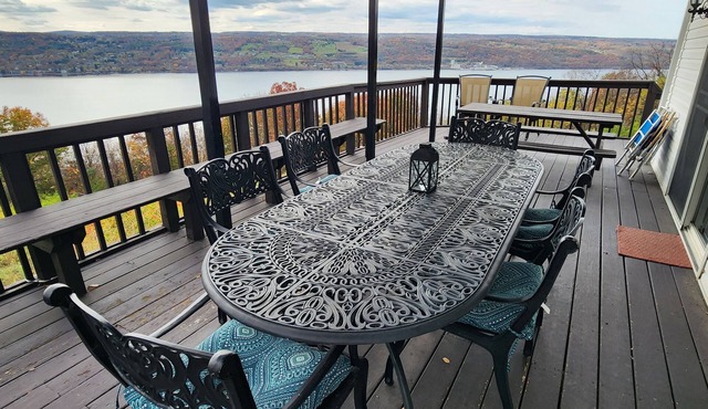 Amazing Family Home overlooking Seneca Lake and Watkins Glen