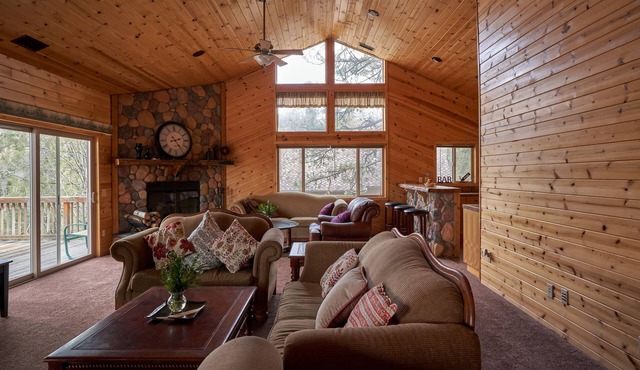 AMAZING FAMILY VACATION CABIN Amazing mountain view 3100sqf