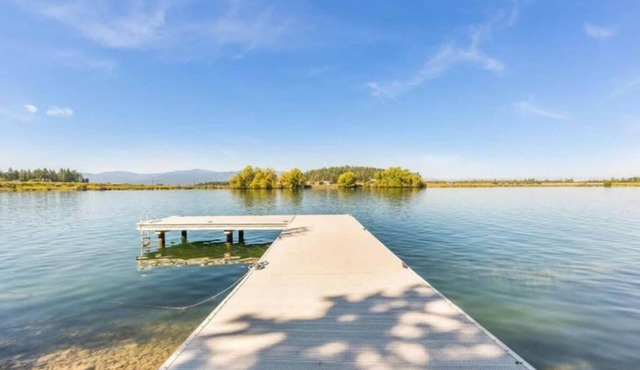 Amazing Flathead River Location Gunner River Lodge