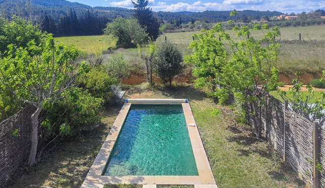 Amazing home in Saint-Laurent-de-la-Ca