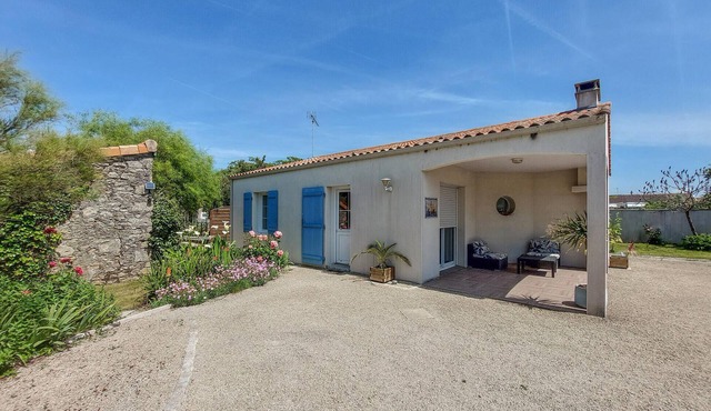 Amazing home in Saint Michel en l'Herm