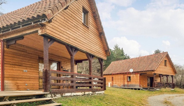 Amazing home in Sainte Croix-Volvestre