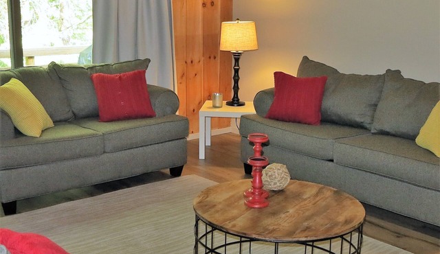 Amazing gateway Townhouse in Mount Snow- Vtn