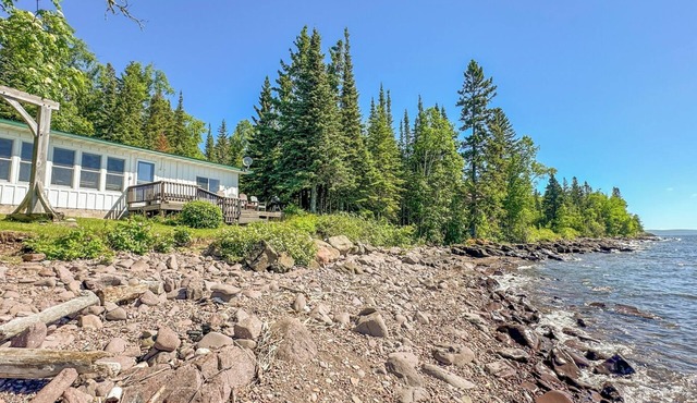 Amazing Grace Cabin - Lake Superior - Grand Marais, MN - Cascade Vacation Rental