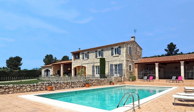 Amazing home in Maussane Les Alpilles
