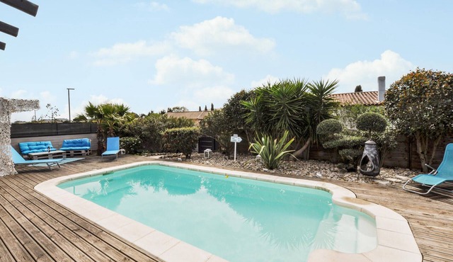 Amazing home in Saint-Marcel-sur-Aude