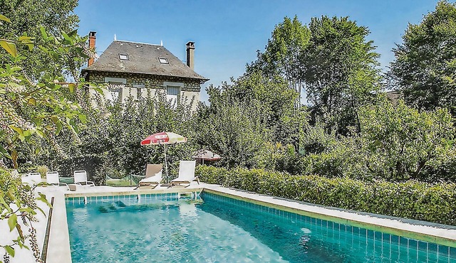 Amazing home in Terrasson-Lavilledieu