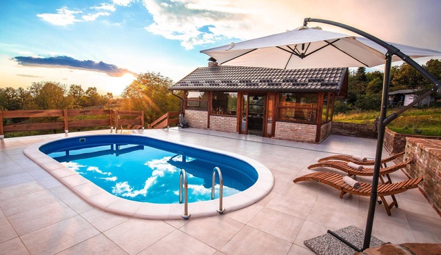 Amazing home in Jamnica Pisarovinska
