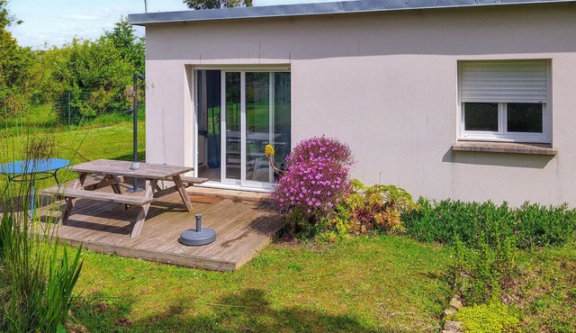 Amazing home in Trévou-Tréguignec