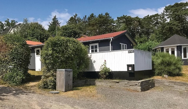 Amazing home in Allinge with house sea view