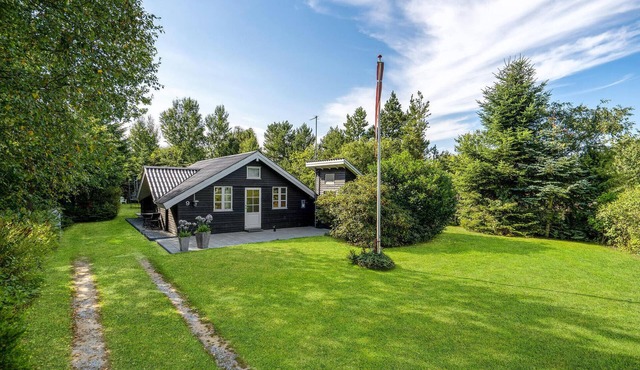 Amazing home in Ansager with WiFi