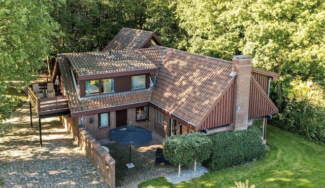 Amazing home in Asperup