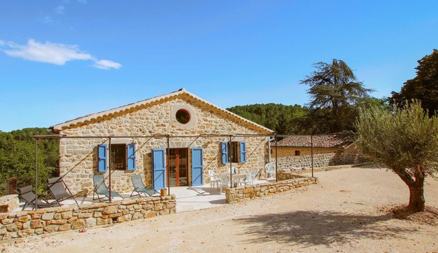 Amazing home in Banne