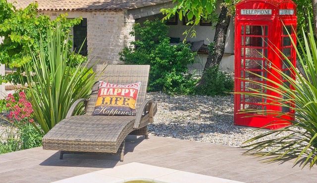 Amazing home in Barjac