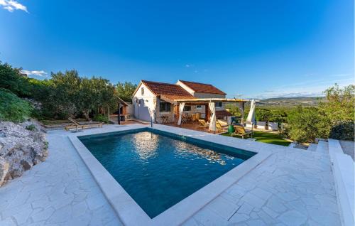 Amazing Home In Benkovac