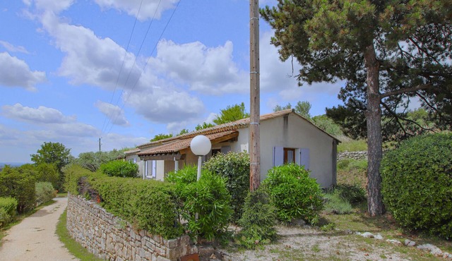 Amazing home in Bessas with heated swimming pool