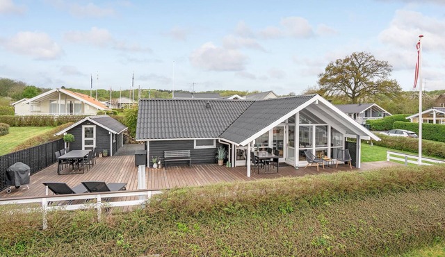 Amazing home in Bjert