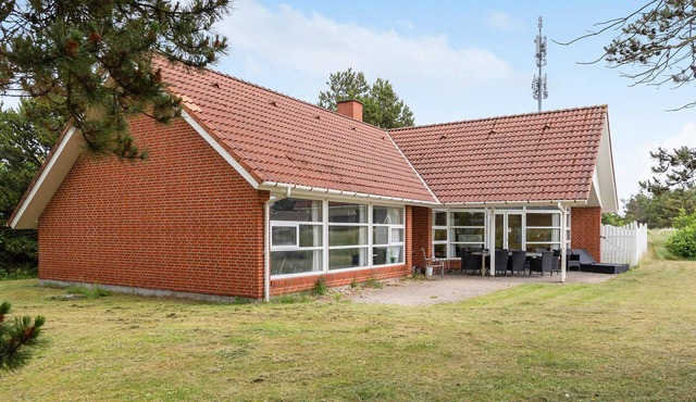 Amazing home in Blåvand with sauna