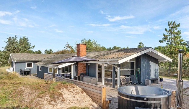 Amazing home in Blåvand with sauna