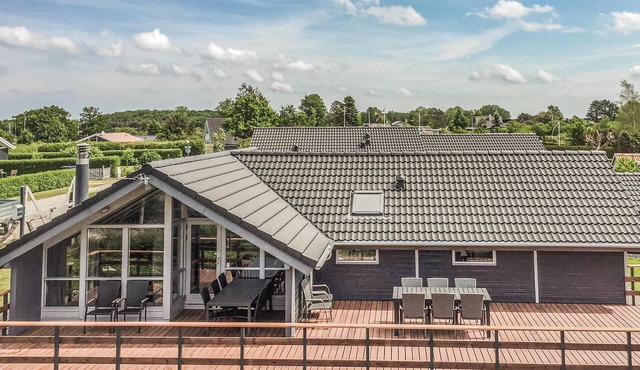 Amazing home in Bogense with sauna
