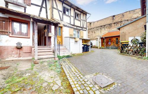 Amazing Home In Bouxwiller With Wifi