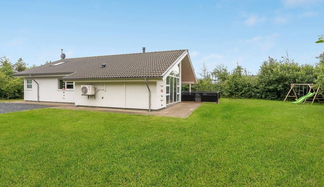 Amazing home in Brovst with sauna