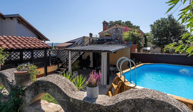 Amazing home in Brtonigla