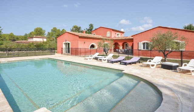 Amazing home in Callian