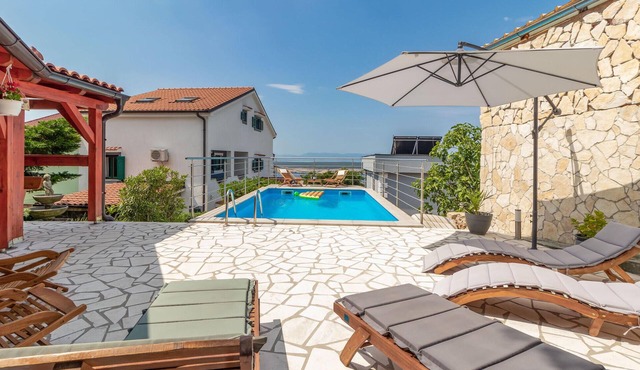 Amazing home in Crikvenica with sauna