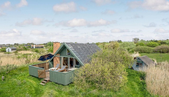 Amazing home in Sjællands Odde